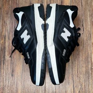 New Balance 550
Panda